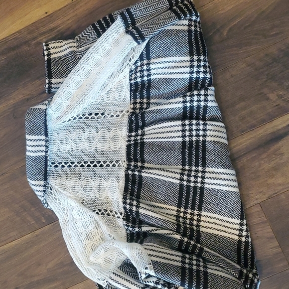 Nwot Boutique brand shacket - Picture 4 of 6